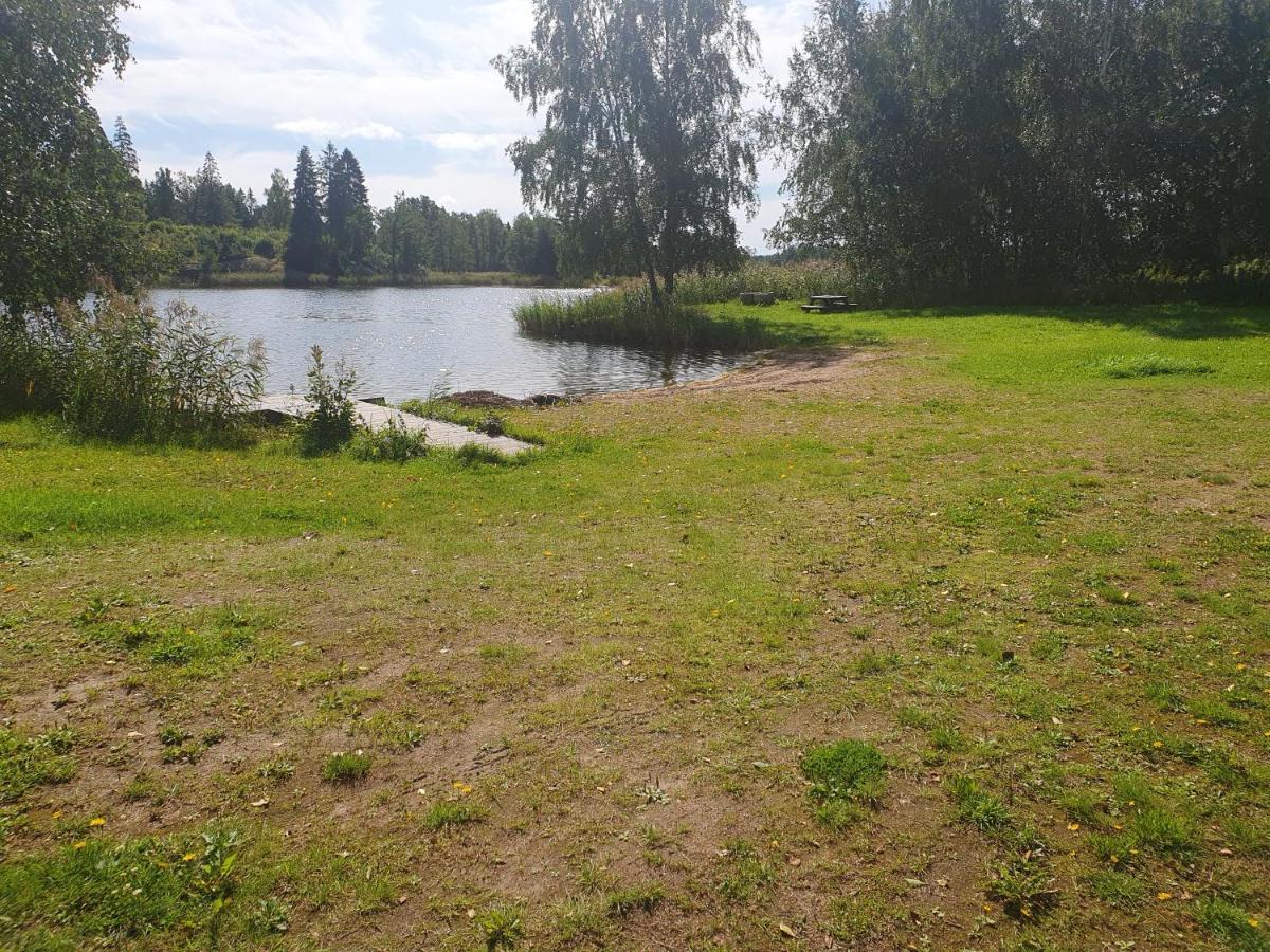 Norrtaelje Bed & Breakfast Bagian luar foto